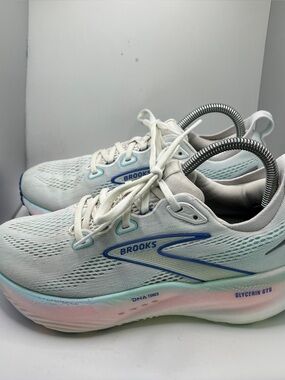 Women’s Brooks Glycerin 22 Running Shoes Size 8 Wide